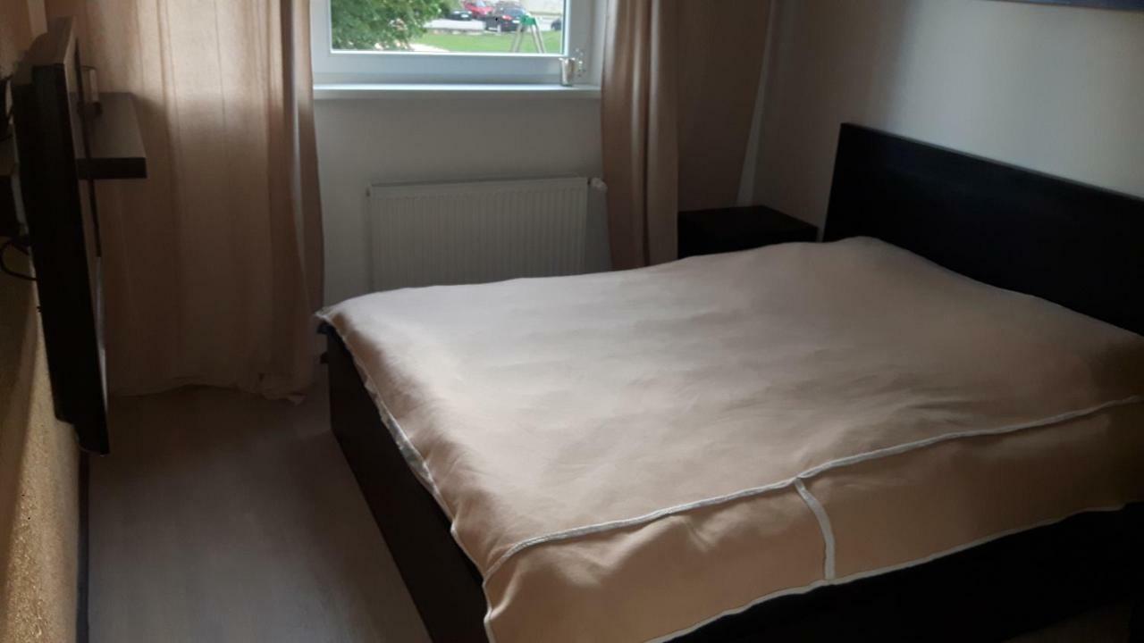 Anne 80 Apartment Тарту Екстер'єр фото
